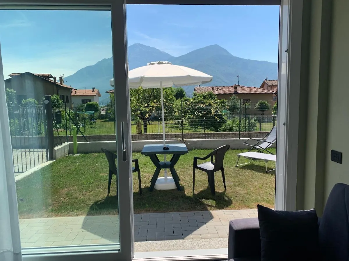 Casa Verde, Dongo, Lago Di Como 0*, Dongo