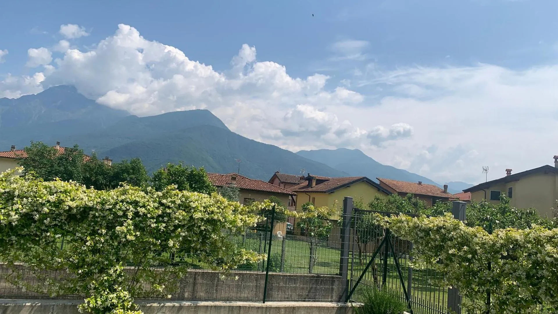 Casa Verde, Dongo, Lago Di Como Dongo